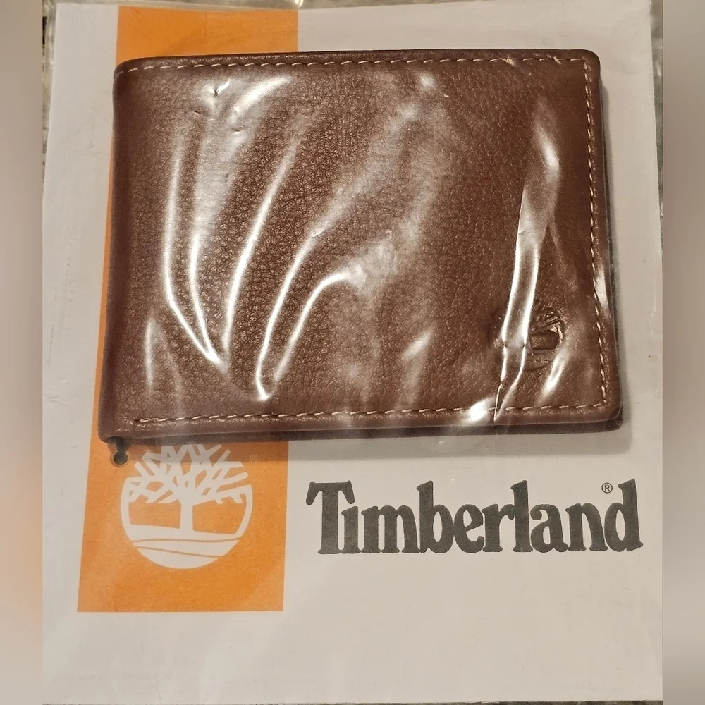Timberland Men's Wellington Leather RFID Bi Fold Commuter Wallet In Cognac, New!